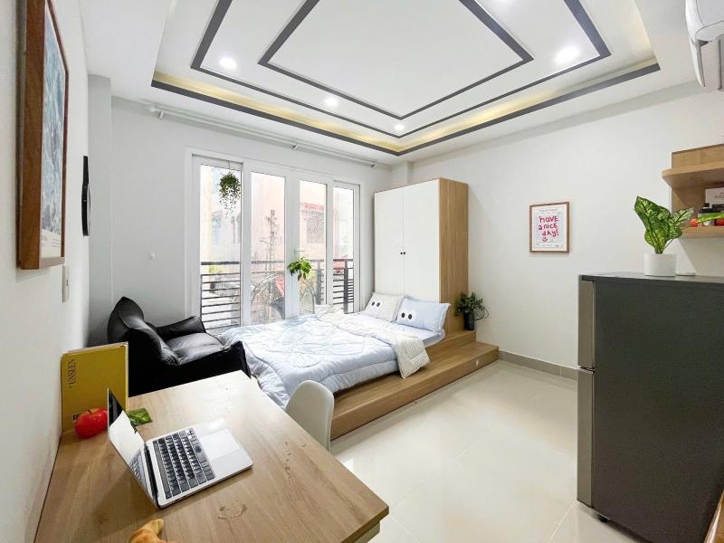 Cho thuê căn hộ ban công siêu rộng, full nội thất – gần mỹ thuật, uef - phan đăng lưu, phú nhuận