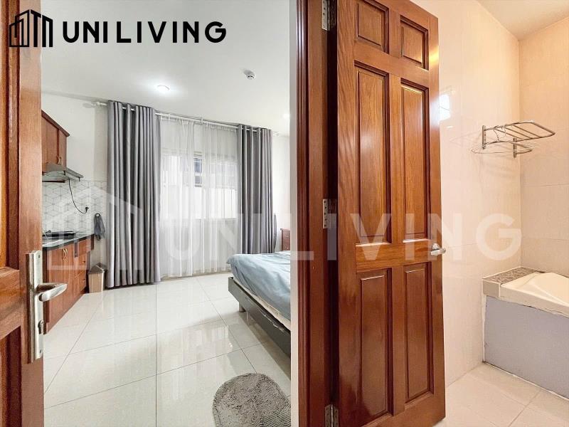 Cho thuê căn hộ studio siêu thoáng toà nhà thang máy , hầm xe
