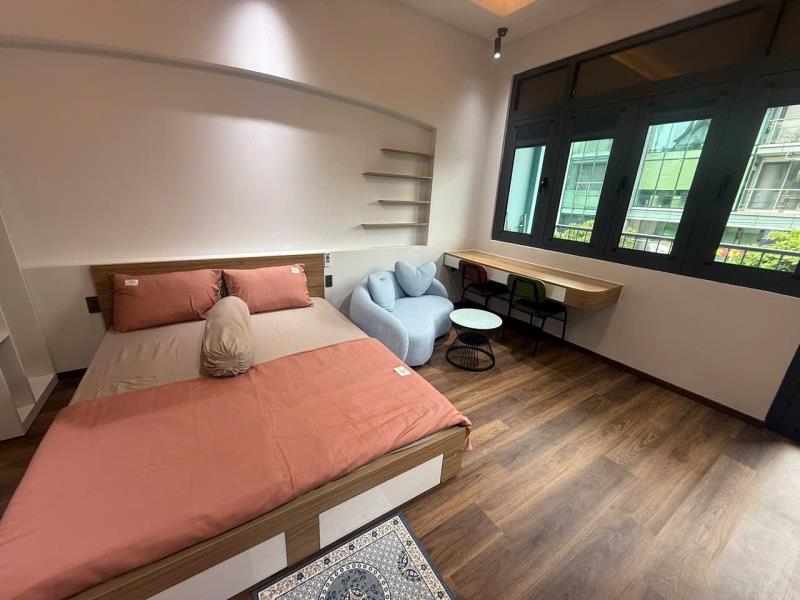Cho thuê căn hộ ban công lớn gần ngã tư hàng xanh quận bình thạnh - Ảnh 4