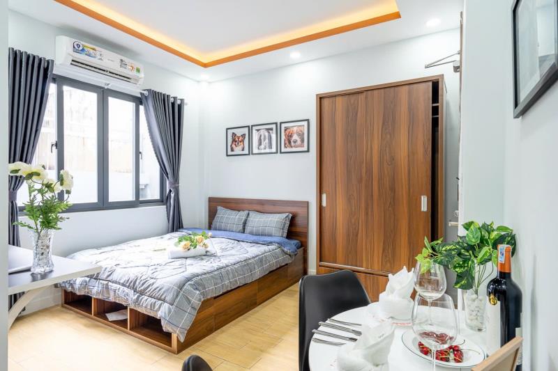 Cho thuê căn hộ có cửa sổ lớn thoáng full nội thất gỗ đường đinh bộ lĩnh quận bình thạnh, sát bế xe miền đông, quận 1