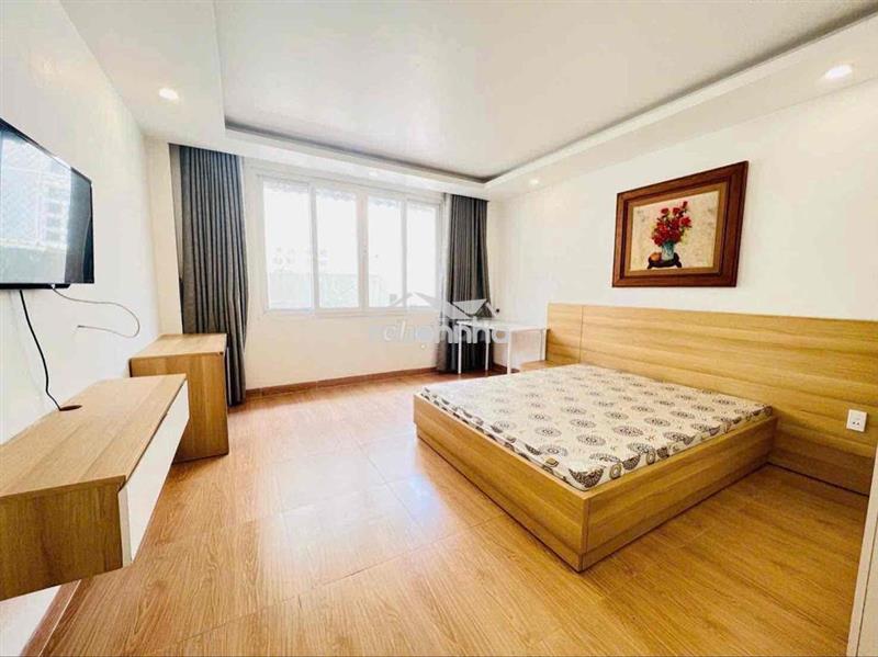 Cho thuê căn hộ studio tách bếp cửa sổ lớn full tiện nghi thang máy q1