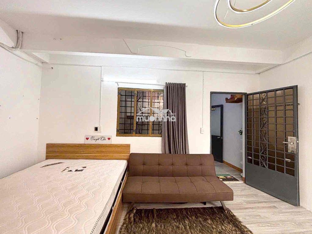Căn 1 phòng ngủ bếp riêng cửa sổ trời 50m2 mgay công trường dân chủ - Ảnh 4