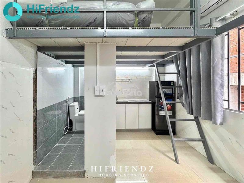 Căn hộ dịch vụ duplex 23m2 trên đường phạm hùng q8 sát cầu chánh hưng