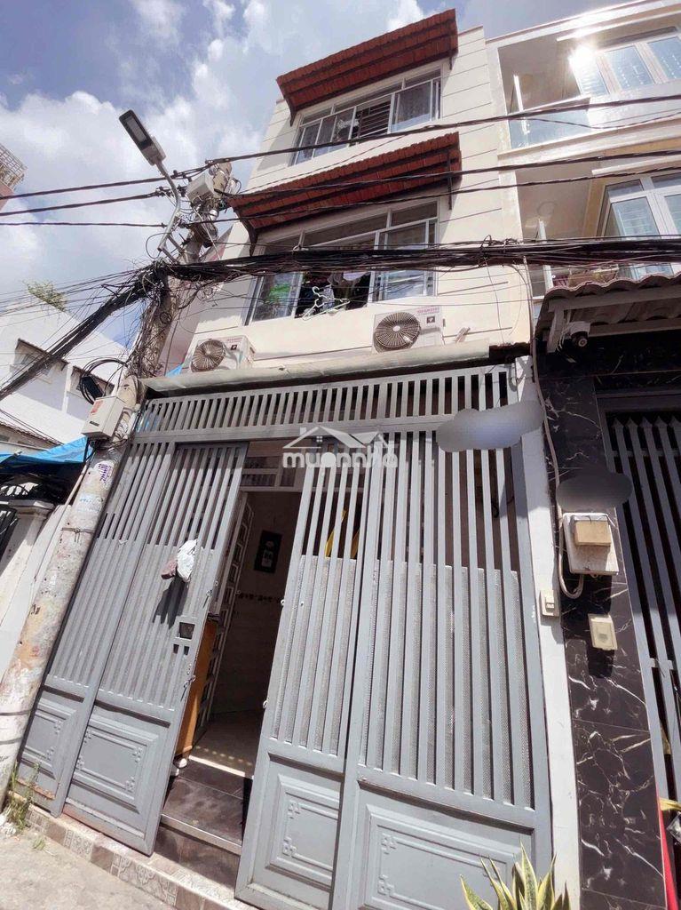 Nhà đẹp q4 tphcm
