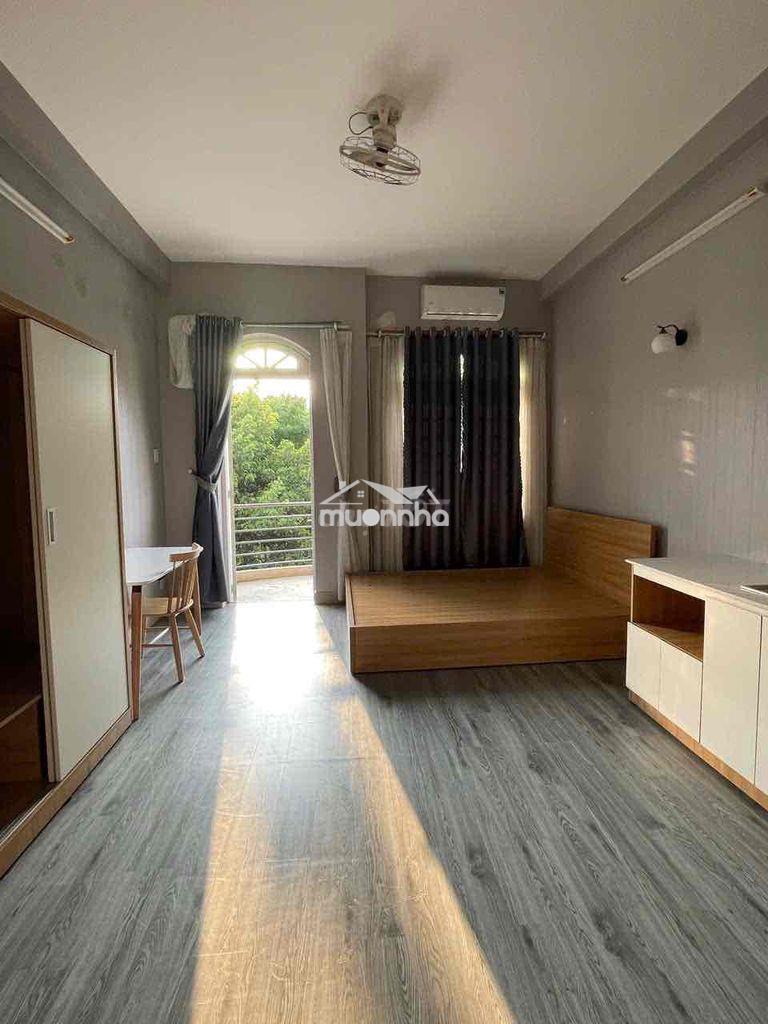 Studio đầy đủ nội thất ban công ngay khu bình phú q6 mới