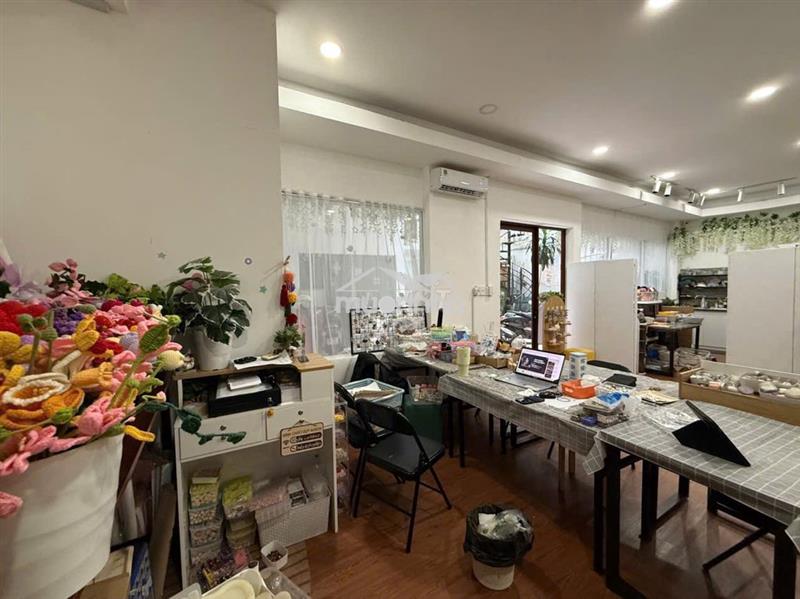 Cho thuê văn phòng 50m2 đường nguyễn trọng tuyển - 15tr/tháng