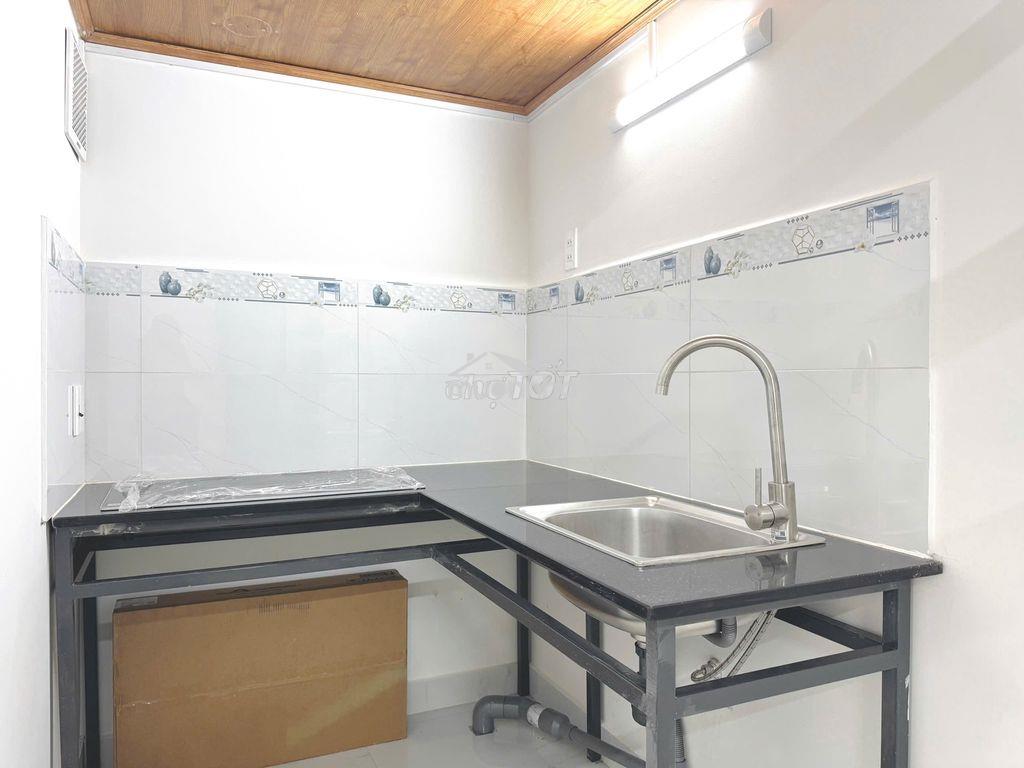 Phòng ban công - gác lửng - khu cnc - giữ xe điện - Ảnh 2