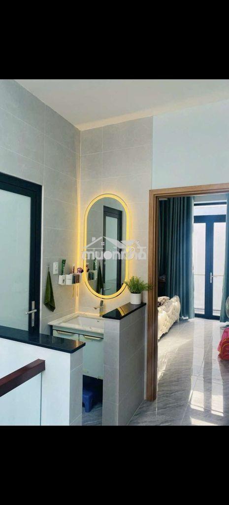 Nhà 2 lầu 3pn hẻm 793 trần xuân soạn, full nội thất.