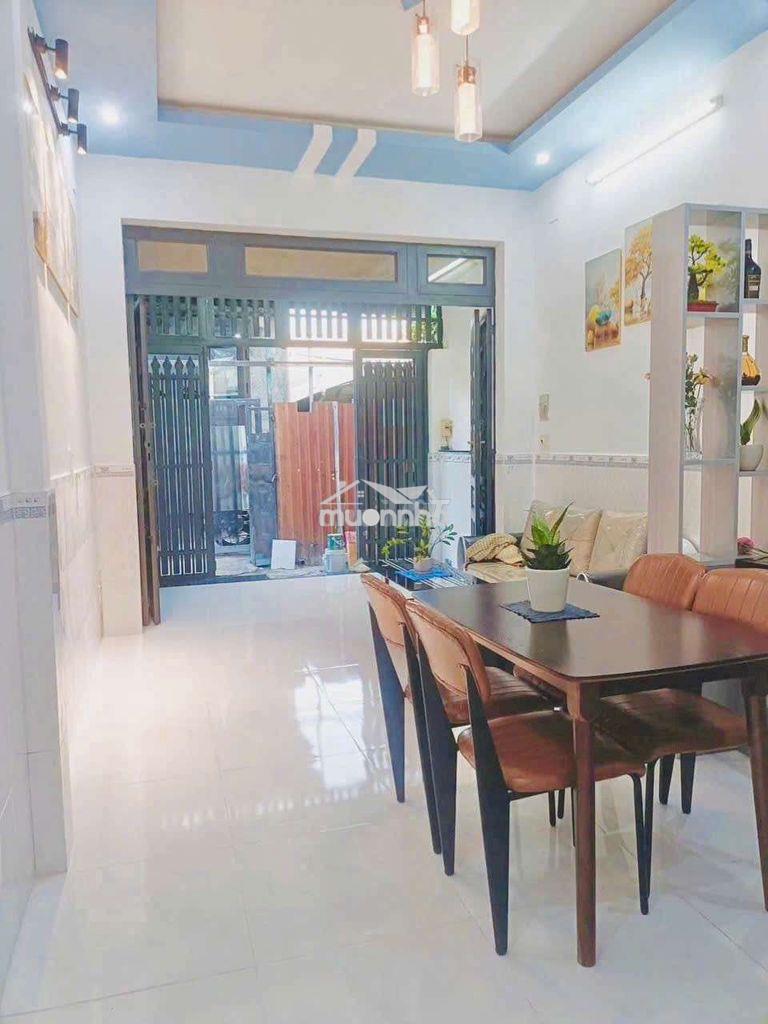 Bán nhà hóc môn đường thông mới xây chắc chắn thích hợp ở - Ảnh 2