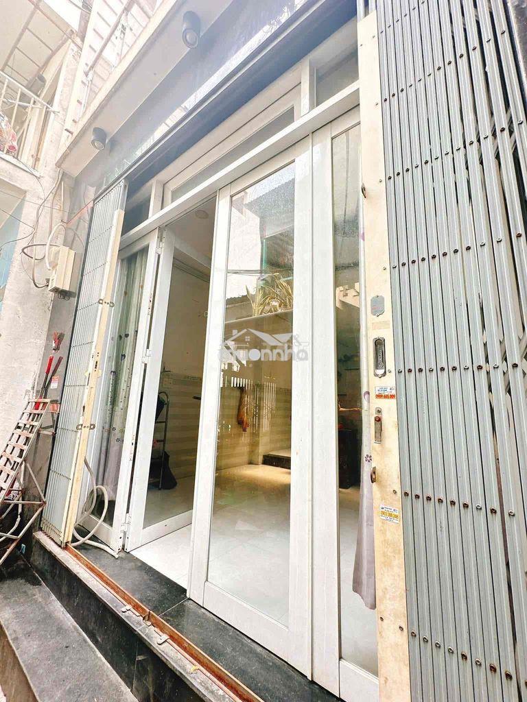 Hinh thật 9.5 tr bạch đằng 4.5x8m, 1 lầu
