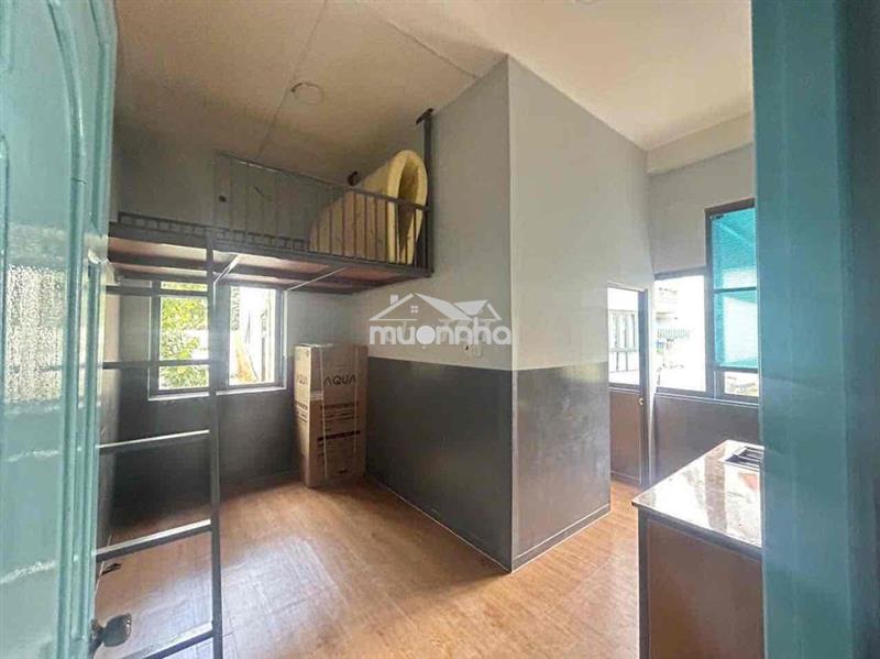 🍀 Căn hộ 2 chổ ngủ full nt cửa sổ trời ngay khu bàu cát vhu vaa etown