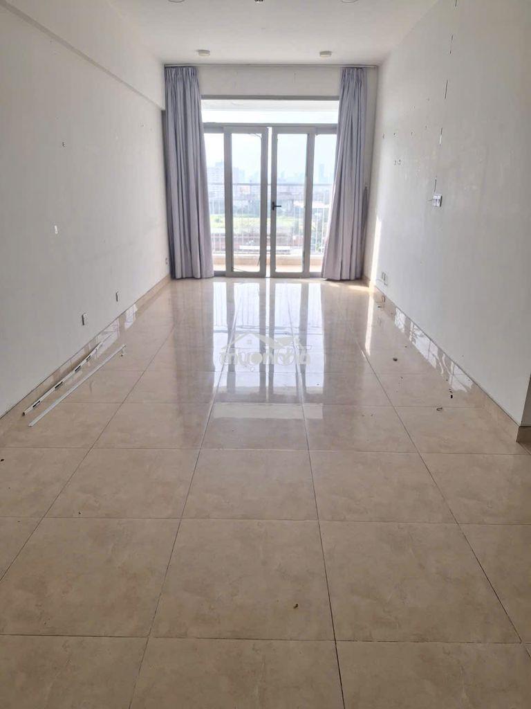 Cho thuê luxgarden 3pn nhà trống- giá 9tr500- ở liền. - Ảnh 2