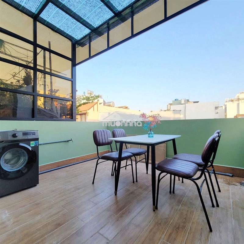 Studio ban công trung tâm q10 view cực chill thang máy máy giặt riêng