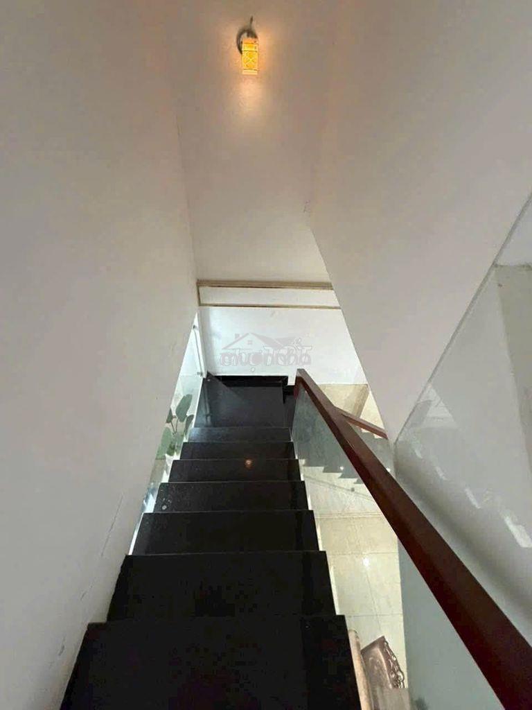 Nhà riêng, hẻm kinh doanh 90m2, 2pn, full nội thất giá 14.5 triệu/th - Ảnh 4