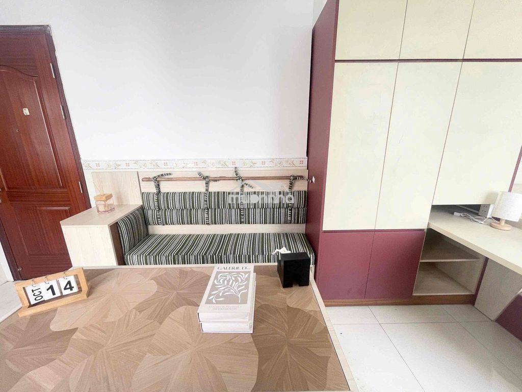 Nhà mới xây 100% tại quận 10 giá rẻ ban công thoáng mát - Ảnh 4
