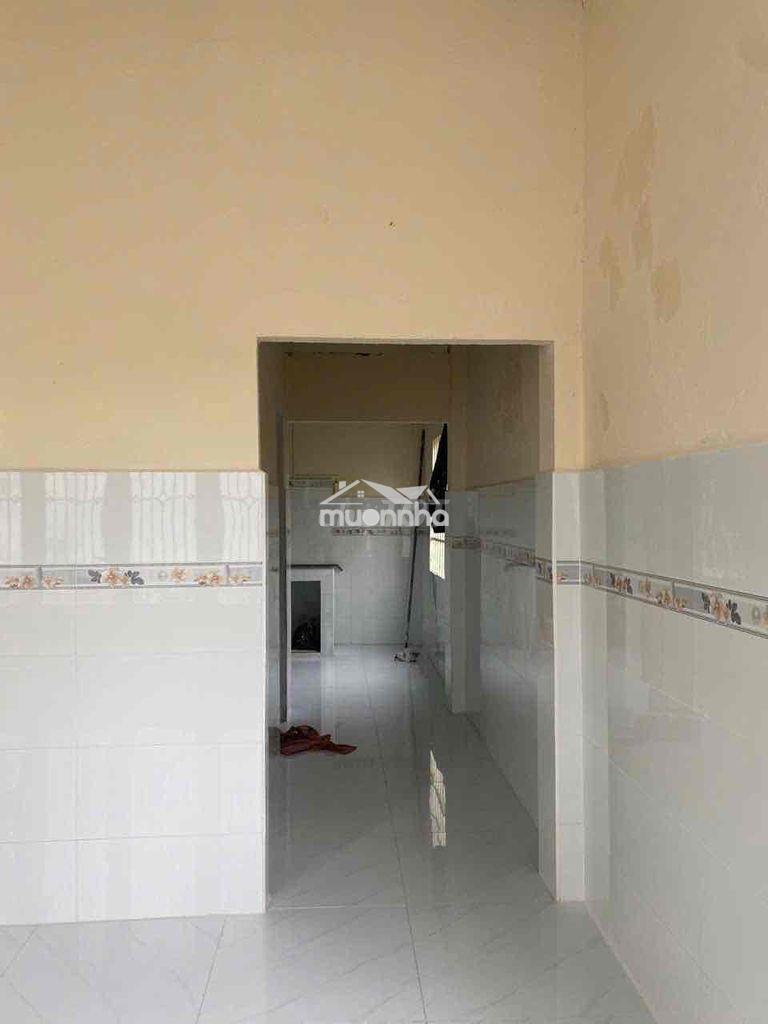 Cho thuê nhà thới hoà gần kcn gần chợ cấp 4 có 1p ngủ giá rẻ sạch sẽ
