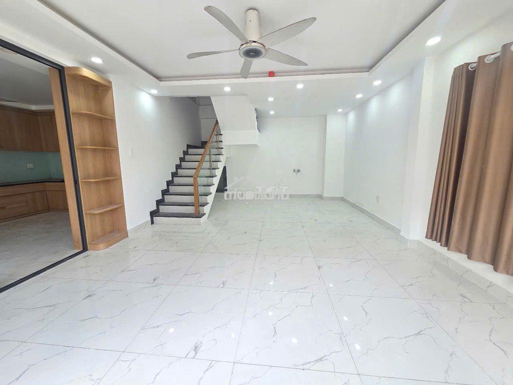 Cho thuê nhà sân vườn nhỏ quận 2 - Ảnh 3