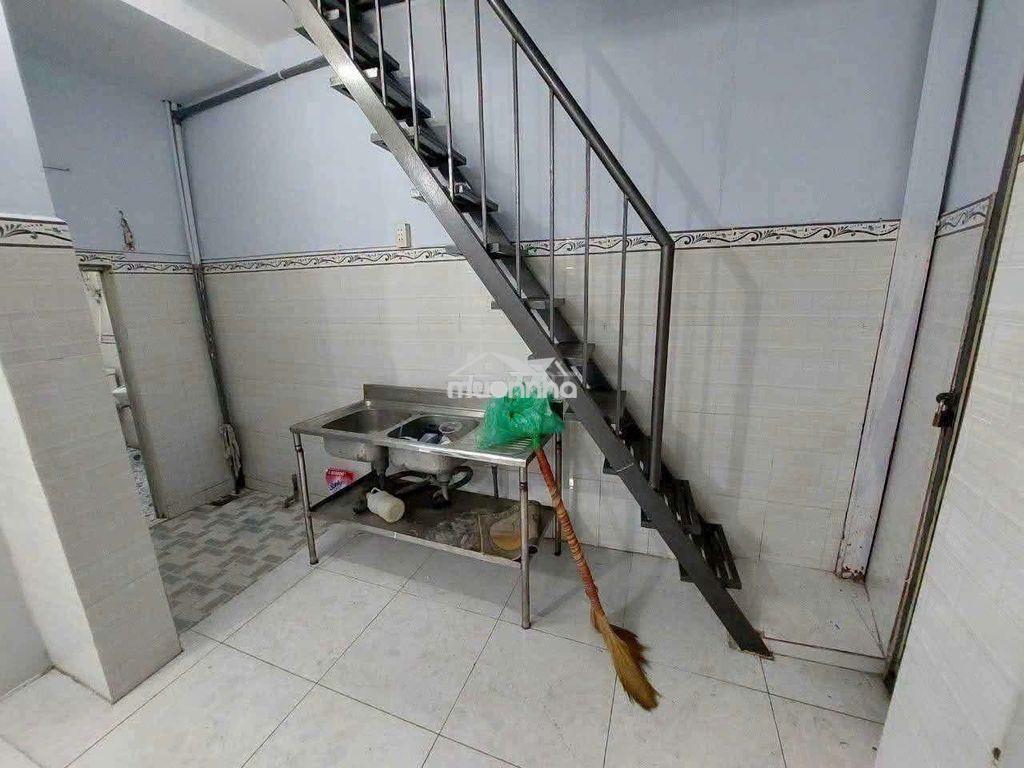 Cho thue nhà hẻm xe máy, 1 xet, cao thắng q.10 - Ảnh 3