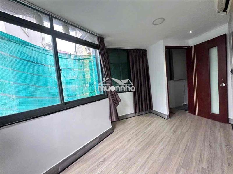 Q10 -2pn 8tr sẵn 3 máy lạnh ,3wc