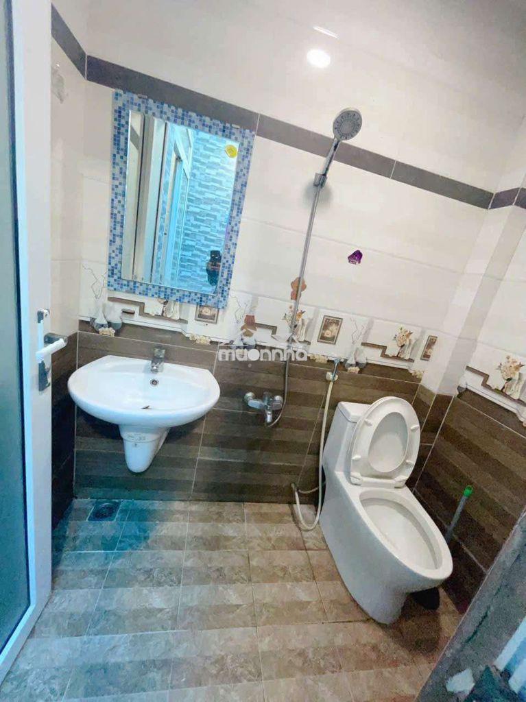 Cho thuê nhà ở hoặc làm vphong 4*16m 3 lầu giá 20tr - Ảnh 2