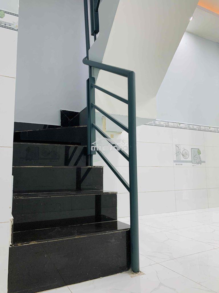 Tôi bán nhà 34 m2, 1 trệt. 1 lầu, 2 pn, tuyêt đẹp, quận 7 - Ảnh 4