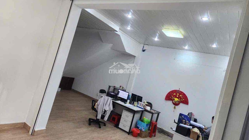 Cho thuê nhà góc 2 mt hồ văn huê phú nhuận 7x15m 3 lầu 60tr - Ảnh 3