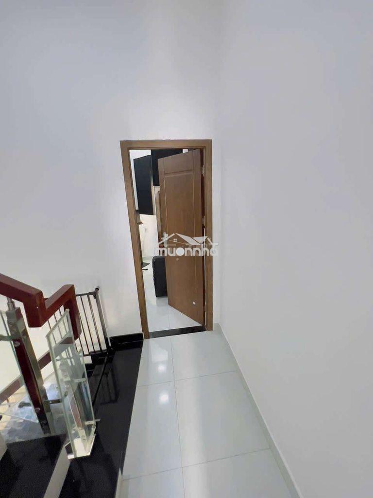 Cho thuê nhà mới sạch đẹp hẻm xe hơi thống nhất gò vấp 3.8x12m đúc lầu - Ảnh 3