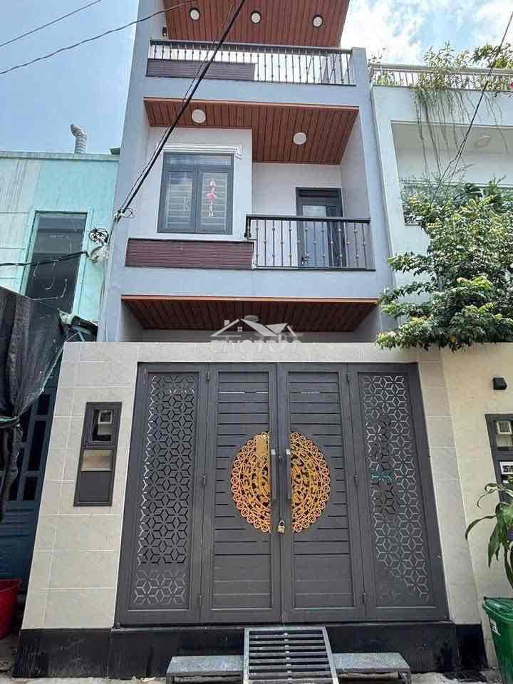 Hẻm 6m thông tô hiệu, 2 lầu, 4 x 16m, 3 phòng ngủ, 3 wc, sân thượng