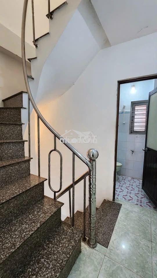Cho thuê nhà nguyễn biểu quận 5 - Ảnh 2