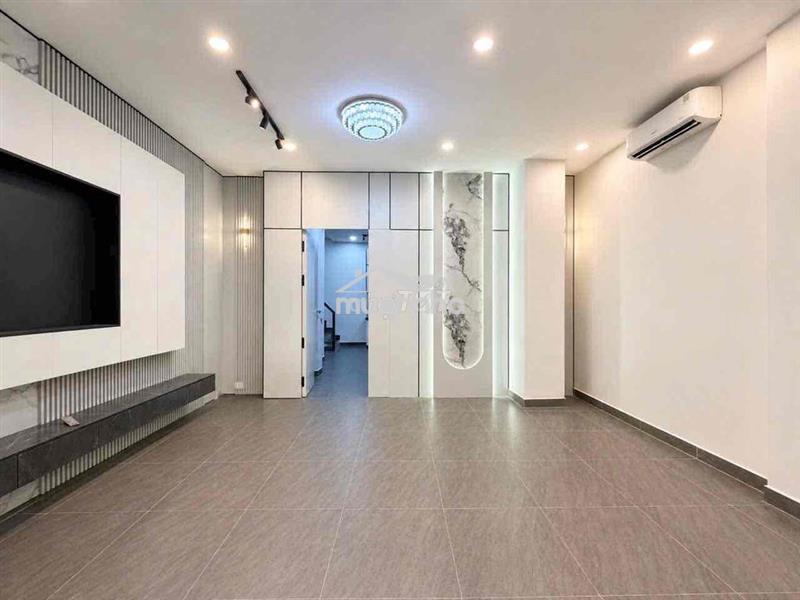 Bùi đình tuý p24 bình thạnh -64 m2- 3 tầng -4pn - 5,85 tỷ