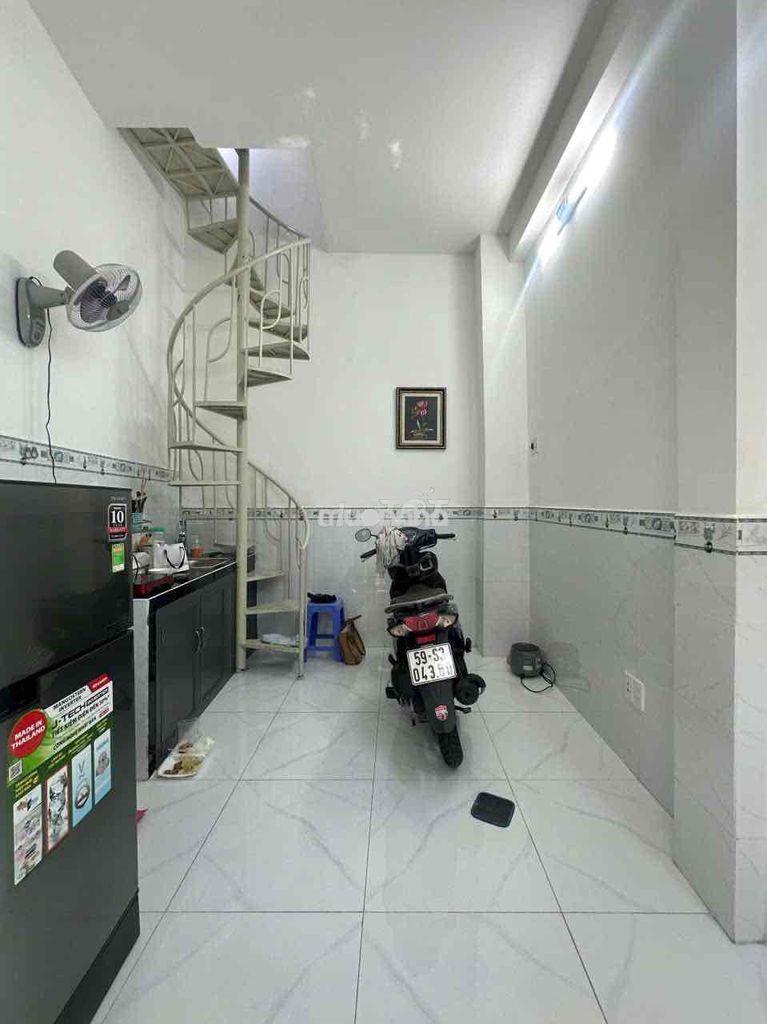 Hẻm xe hơi 3pn 2wc tqđ pn - Ảnh 4